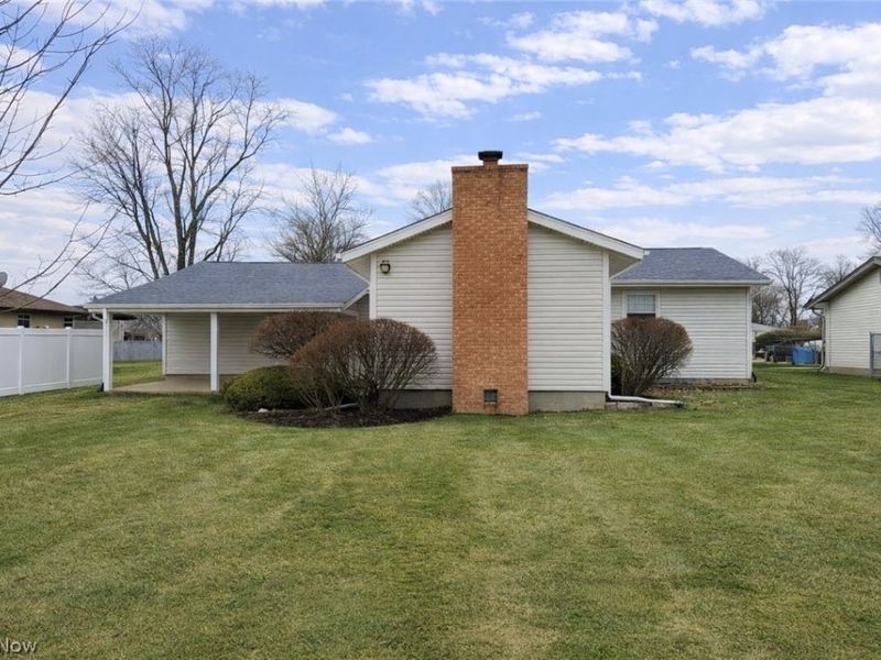 2257 Breezewood Drive, Austintown, OH 44515 Photo 25