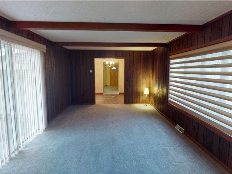 2257 Breezewood Drive, Austintown, OH 44515 Photo 8