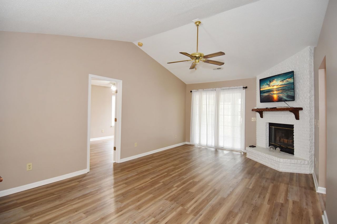 3638 Eagle Trace Dr. Photo 10