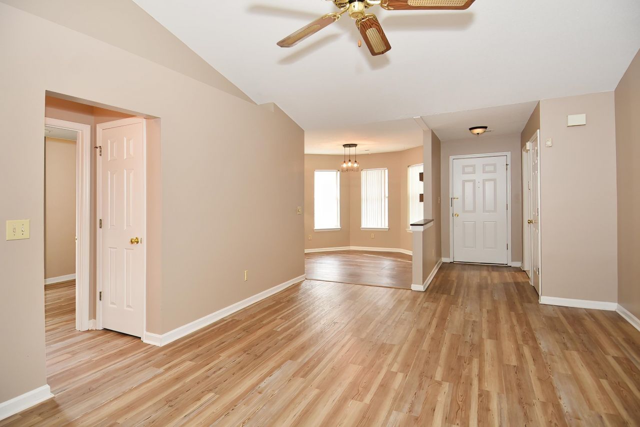 3638 Eagle Trace Dr. Photo 8