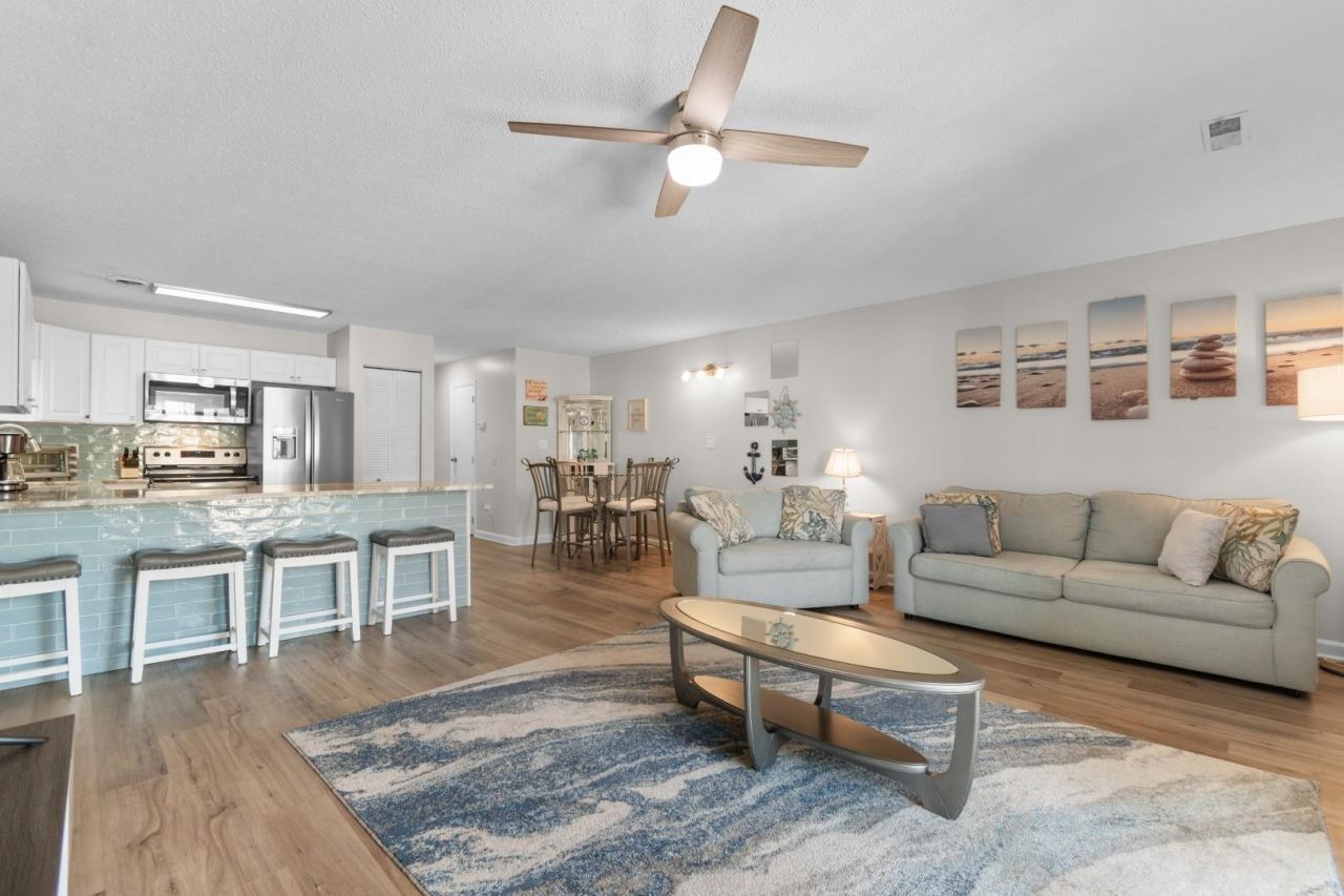 1860 Auburn Ln.  Photo 16