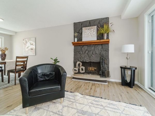 2129 Tamarin Trail, Golden Valley, MN 55427