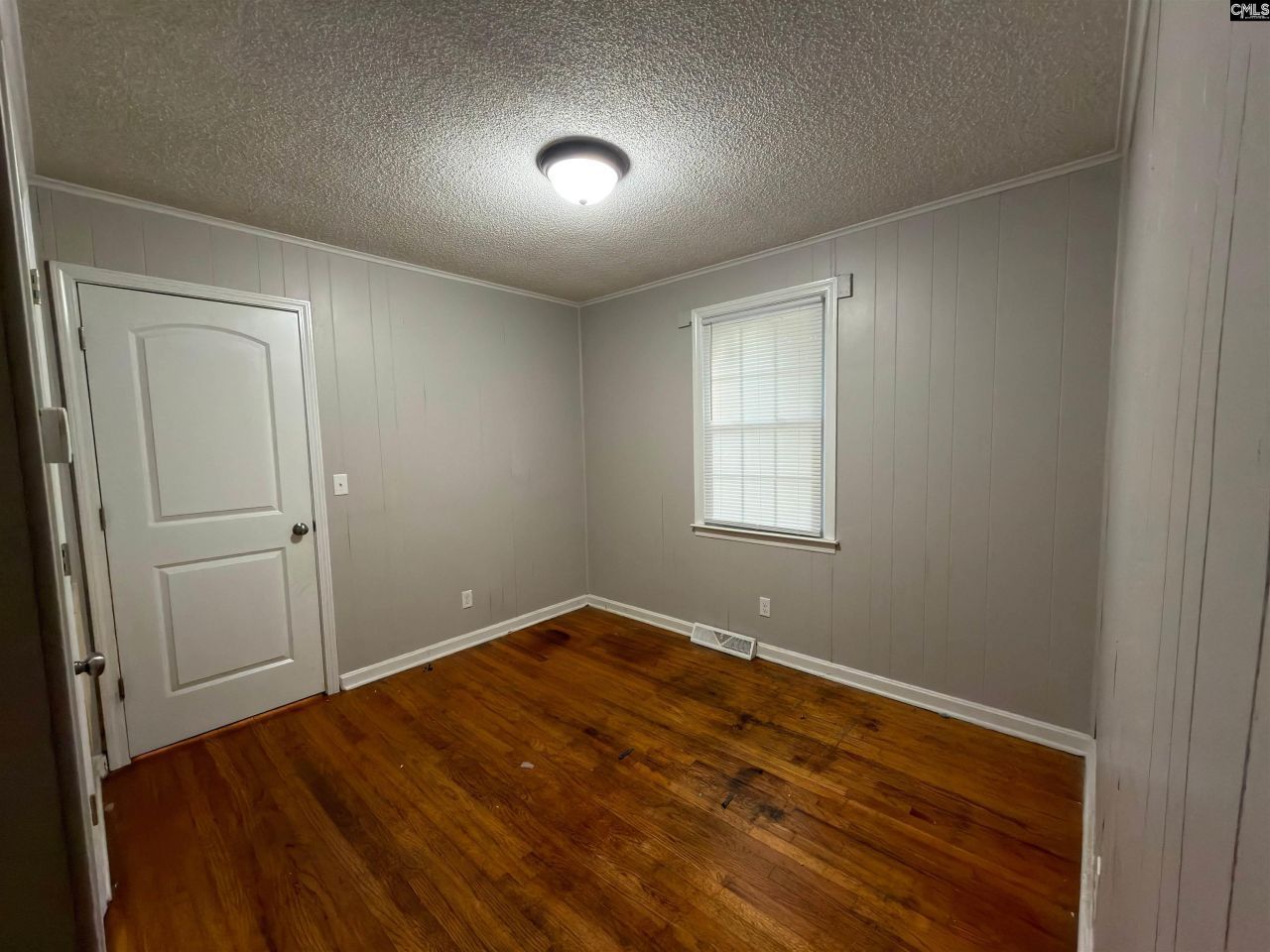 821 Woodside Avenue  Photo 13