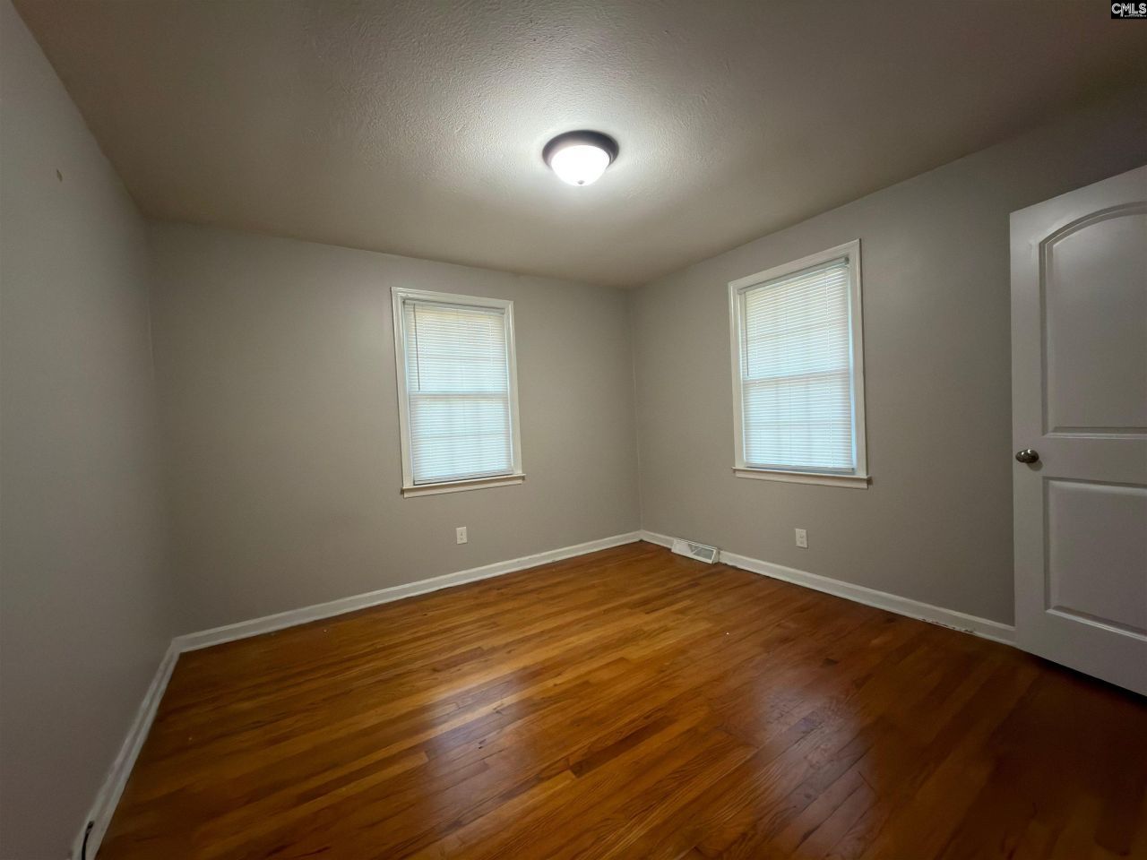 821 Woodside Avenue  Photo 14