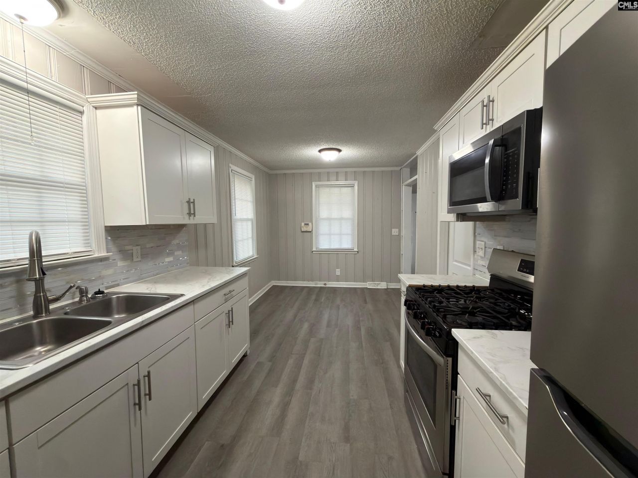 821 Woodside Avenue  Photo 7