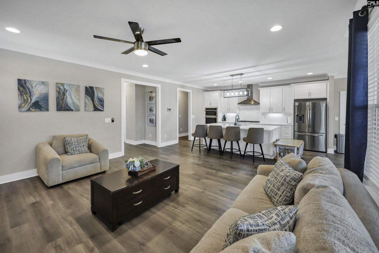 204 Sapphire Gem Lane Photo 10