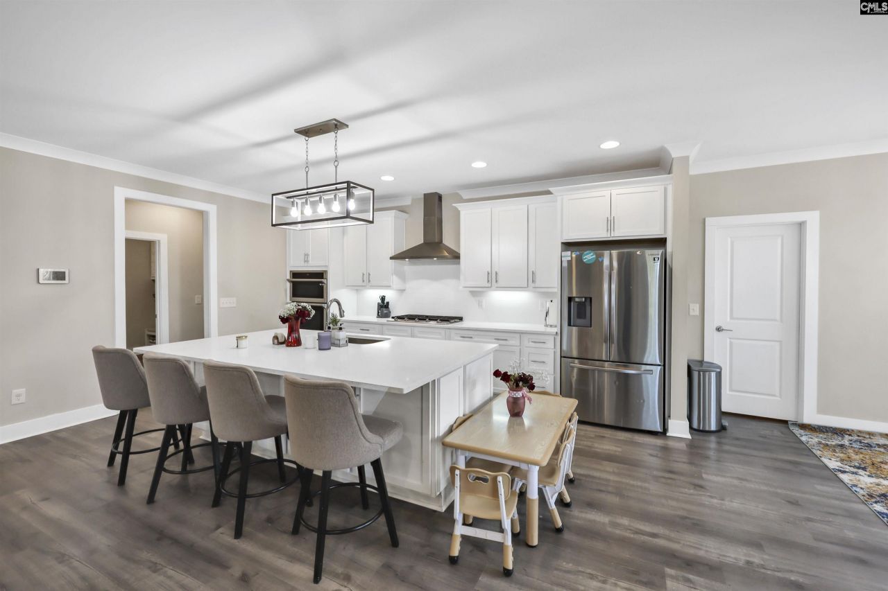 204 Sapphire Gem Lane Photo 11