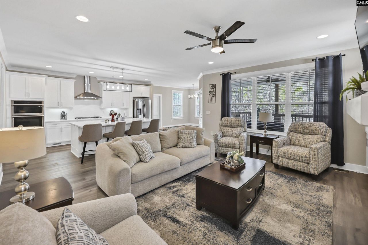 204 Sapphire Gem Lane Photo 15