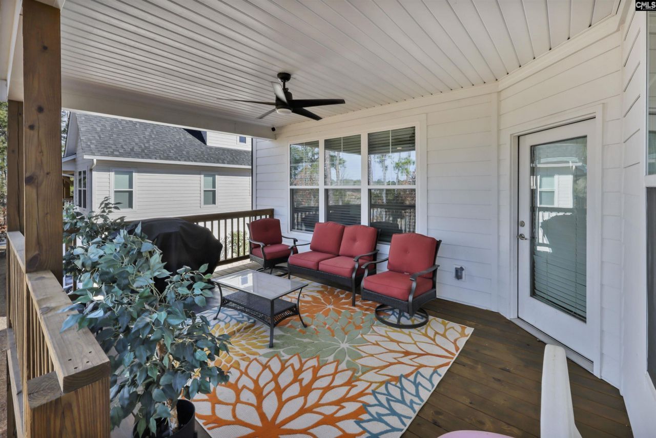 204 Sapphire Gem Lane Photo 17