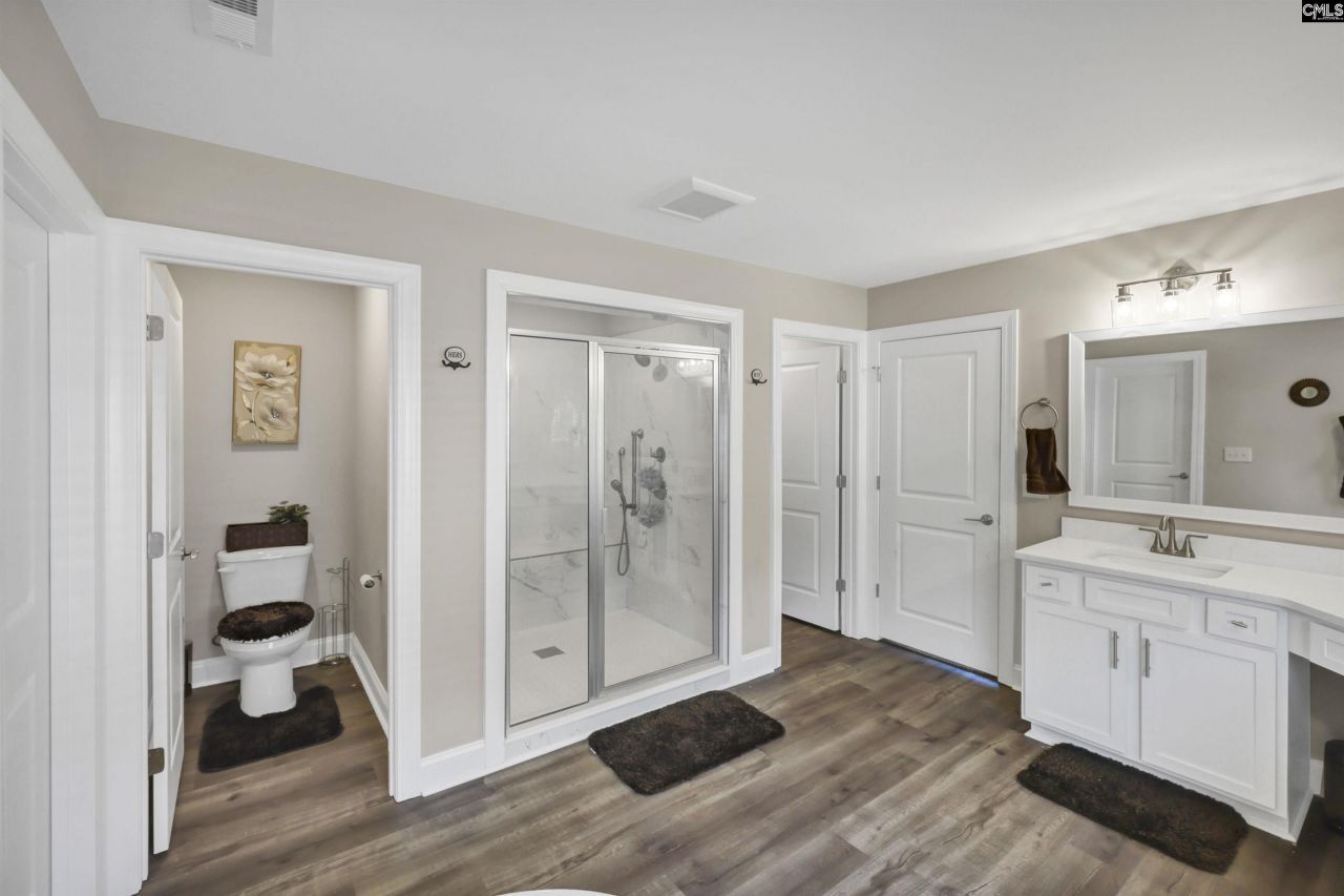 204 Sapphire Gem Lane Photo 28