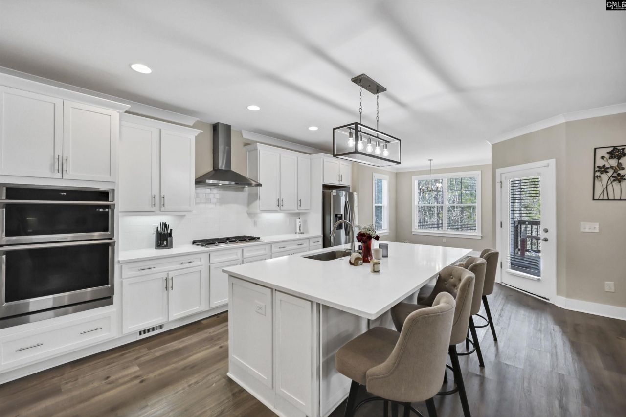 204 Sapphire Gem Lane Photo 8