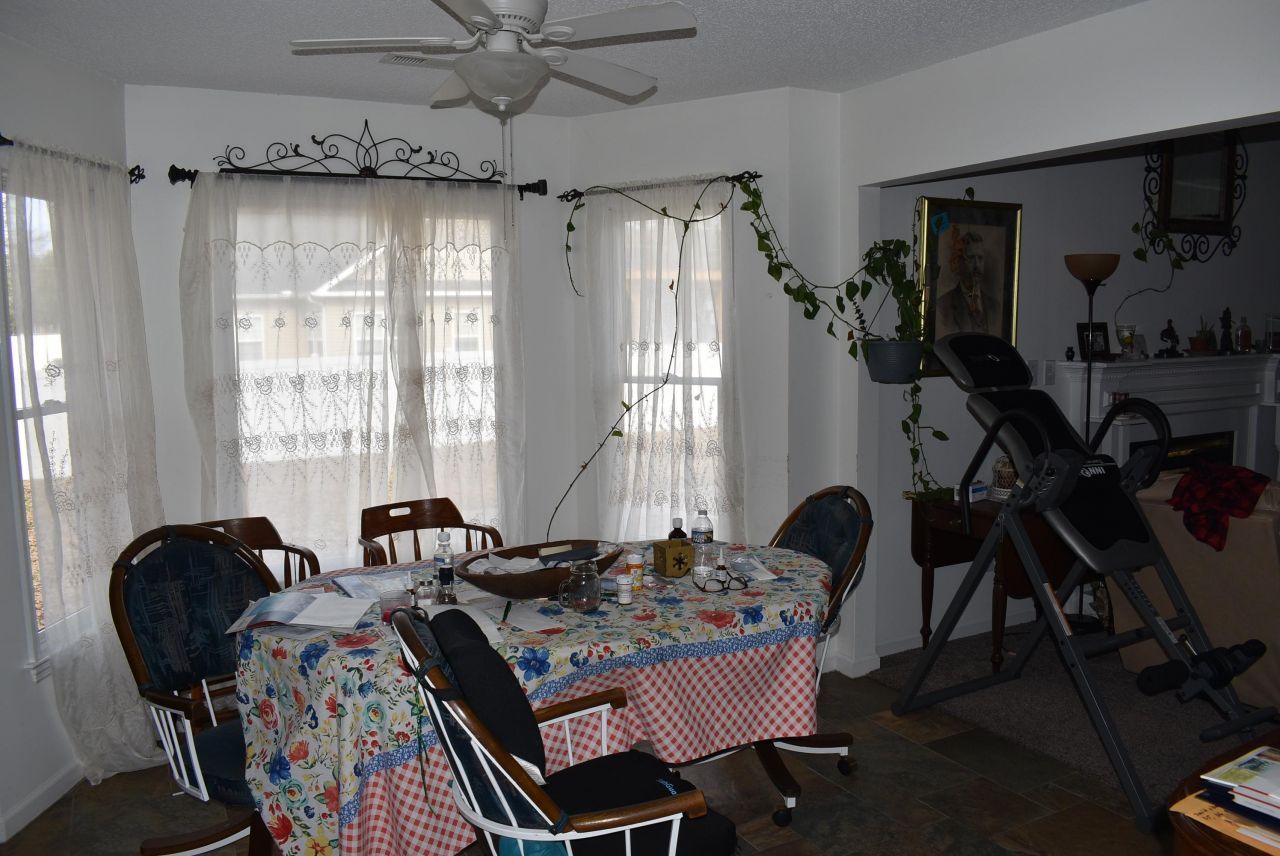 1044 Forest Dr. Photo 14