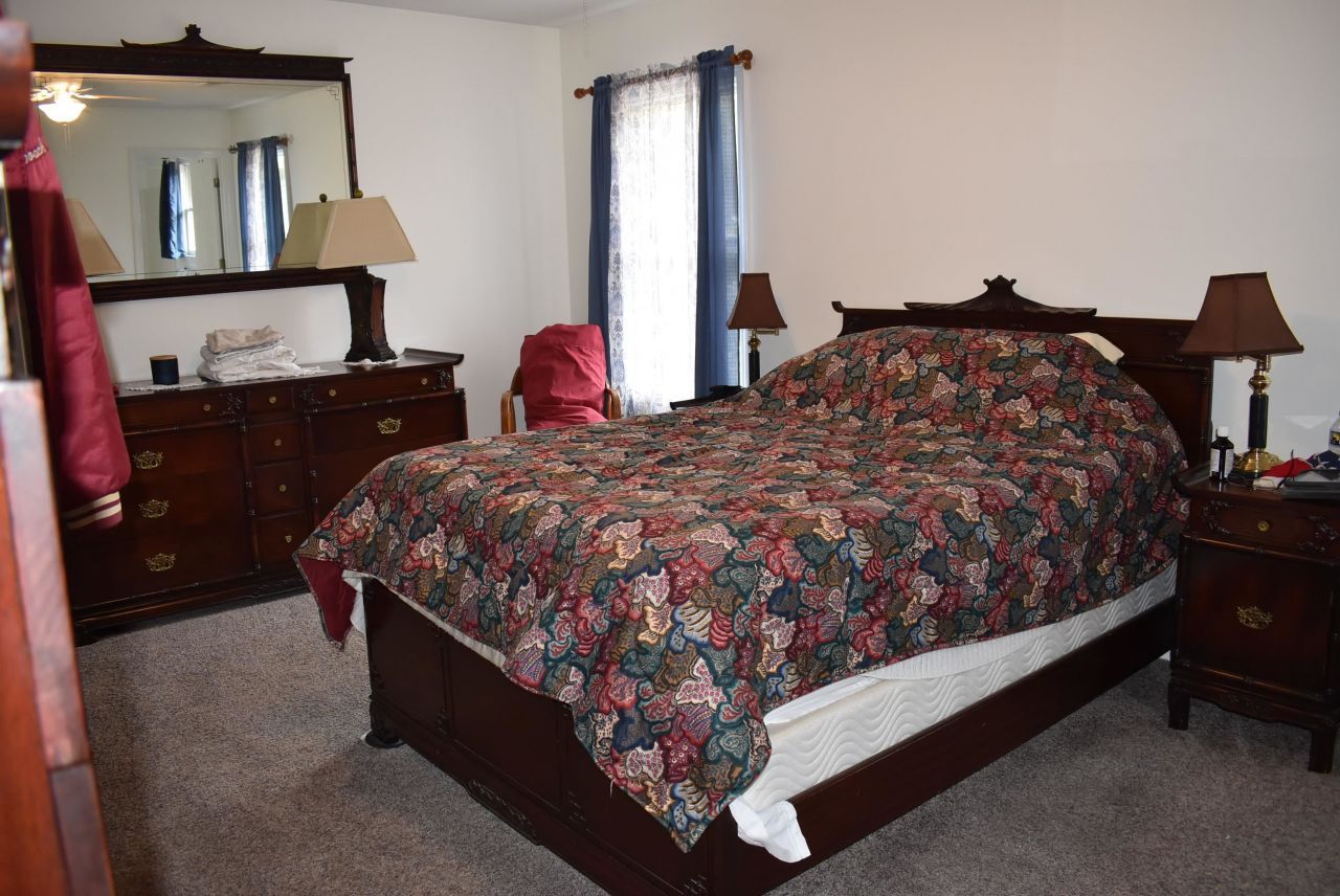 1044 Forest Dr. Photo 23