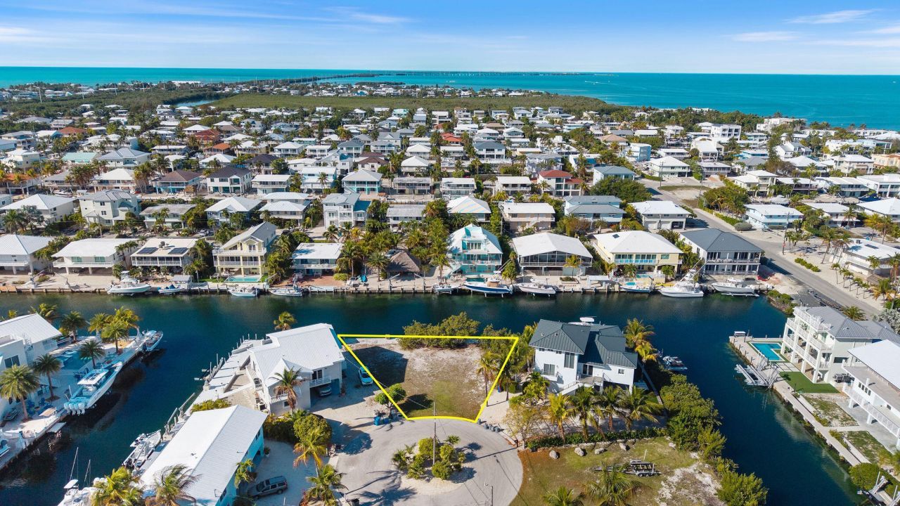129 Porto Vista Court, Islamorada, FL 33036 Photo
