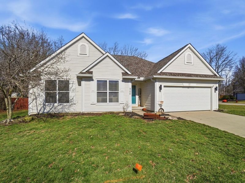 300 Shawnee Loop S, Pataskala, OH 43062 Photo 5