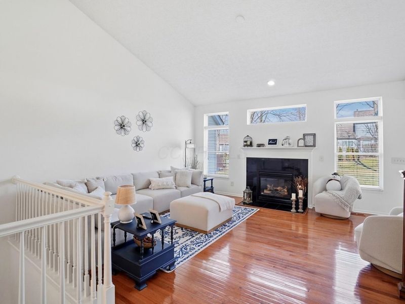 300 Shawnee Loop S, Pataskala, OH 43062 Photo 8