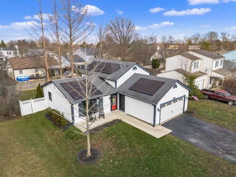 2346 Spring Cress Avenue, Grove City, OH 43123 Photo 2