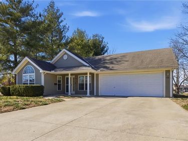 114 S Jewell Street, Liberty, MO 64068