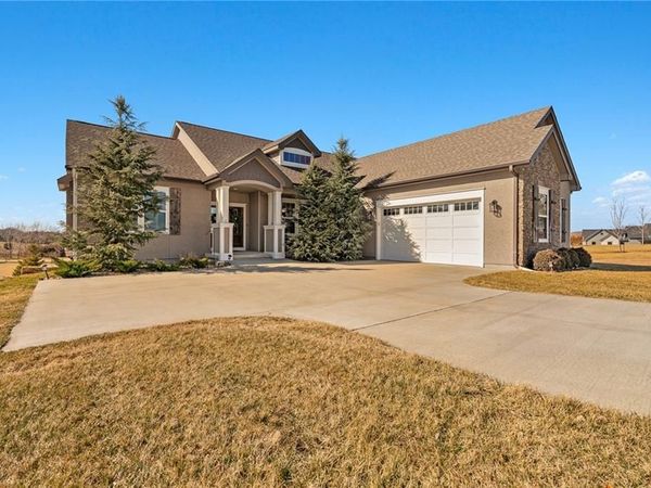 12706 Ashley Court, Lawrence, KS 66044