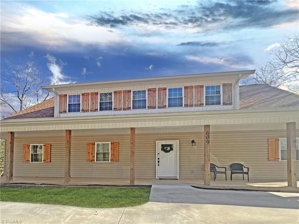 609 G Street, North Wilkesboro, NC 28659