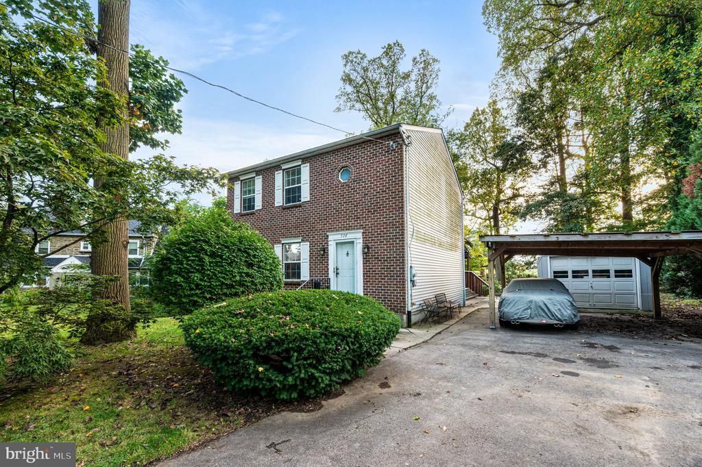 728 Kenilworth Avenue, Philadelphia, PA 19126 Main Photo