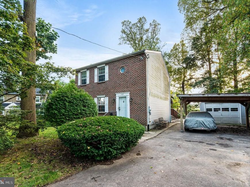 728 Kenilworth Avenue, Philadelphia, PA 19126 Main Photo