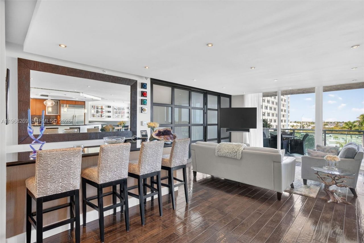 2845 NE 9th St, Unit 504, Fort Lauderdale, FL 33304 Photo