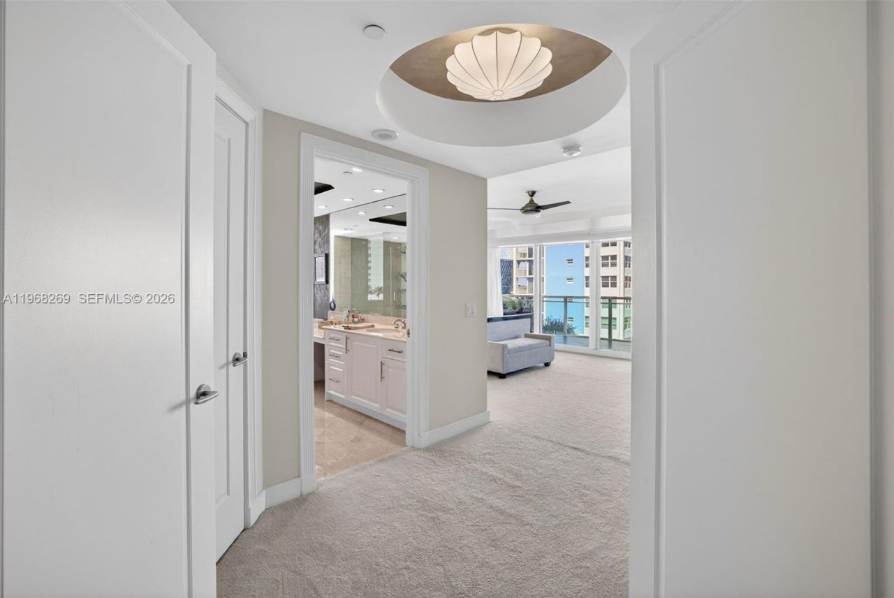 2845 NE 9th St, Unit 504, Fort Lauderdale, FL 33304 Photo