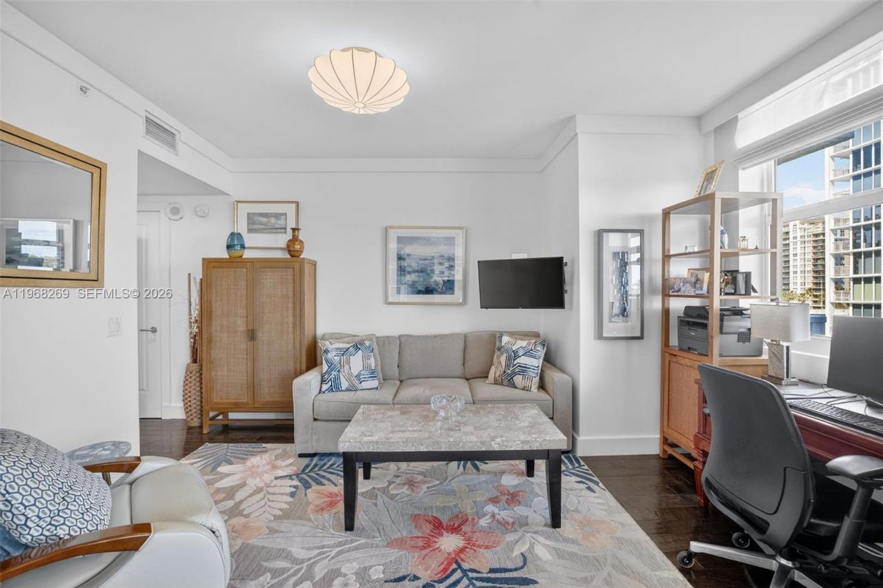 2845 NE 9th St, Unit 504, Fort Lauderdale, FL 33304 Photo