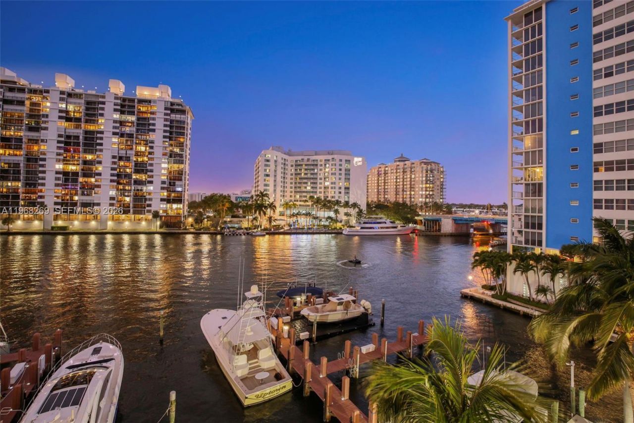 2845 NE 9th St, Unit 504, Fort Lauderdale, FL 33304 Photo