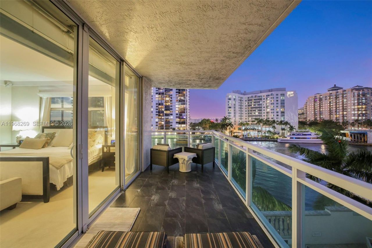 2845 NE 9th St, Unit 504, Fort Lauderdale, FL 33304 Photo