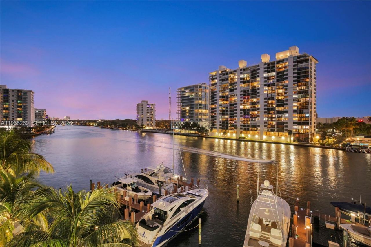 2845 NE 9th St, Unit 504, Fort Lauderdale, FL 33304 Photo