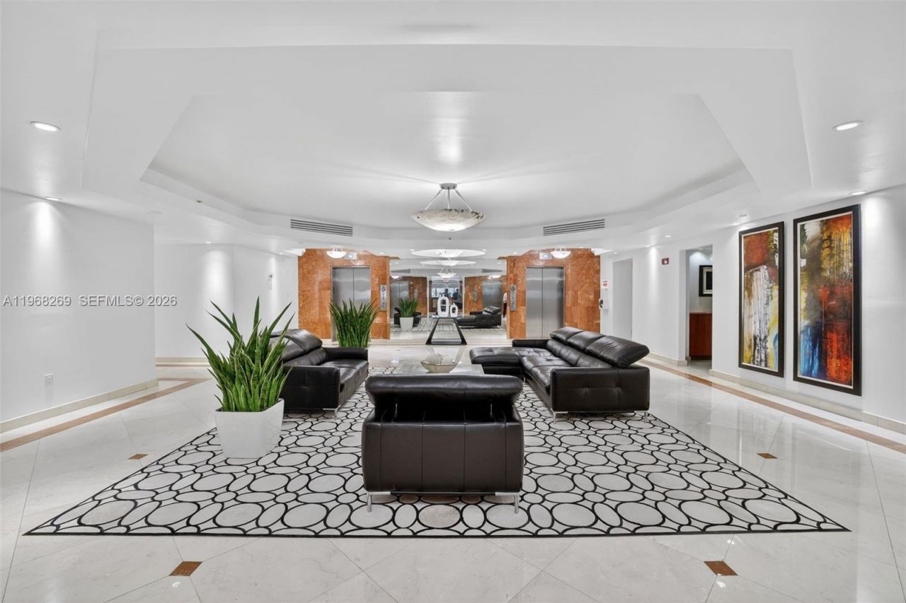 2845 NE 9th St, Unit 504, Fort Lauderdale, FL 33304 Photo