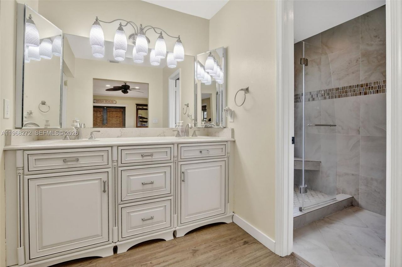 8740 SW 56th Pl, Cooper City, FL 33328 Photo