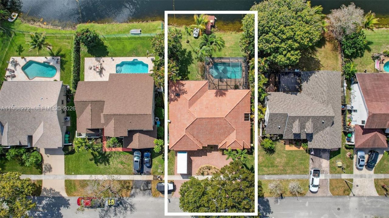 8740 SW 56th Pl, Cooper City, FL 33328 Photo