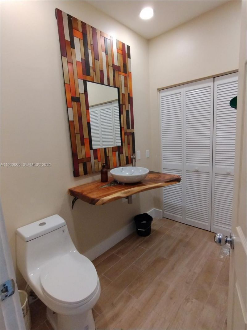 18243 Blue Lake Way, Boca Raton, FL 33498 Photo