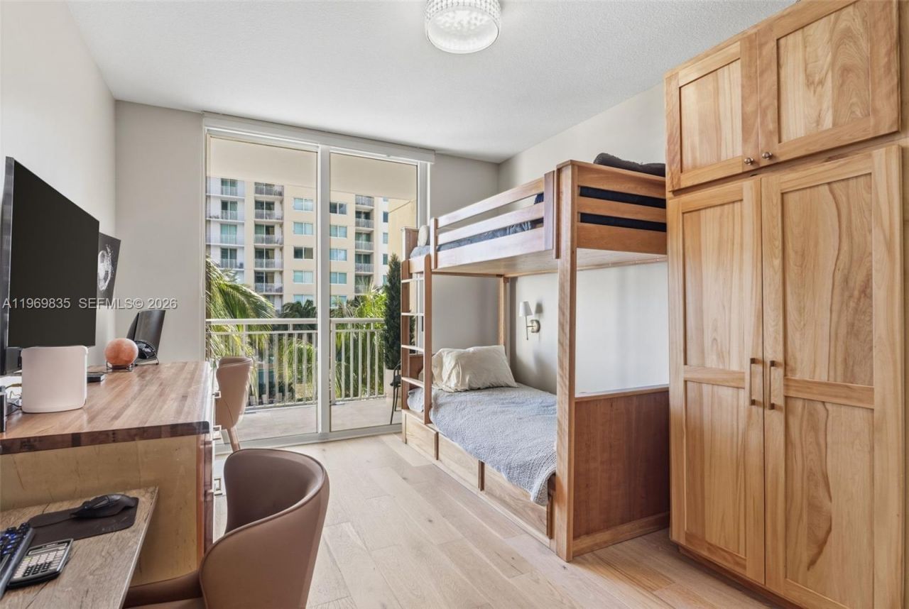 1745 E Hallandale Beach Blvd , Unit 303W, Hallandale Beach, FL 33009 Photo