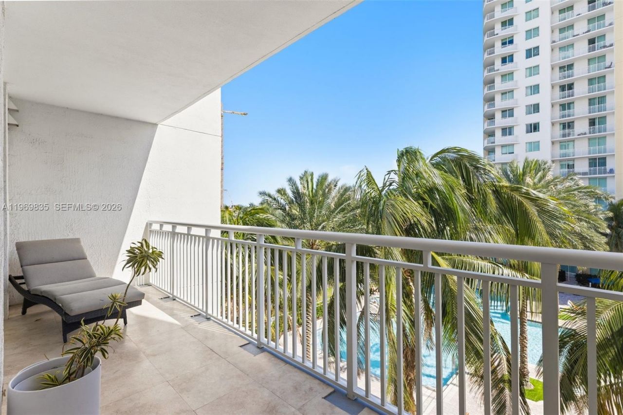 1745 E Hallandale Beach Blvd , Unit 303W, Hallandale Beach, FL 33009 Photo