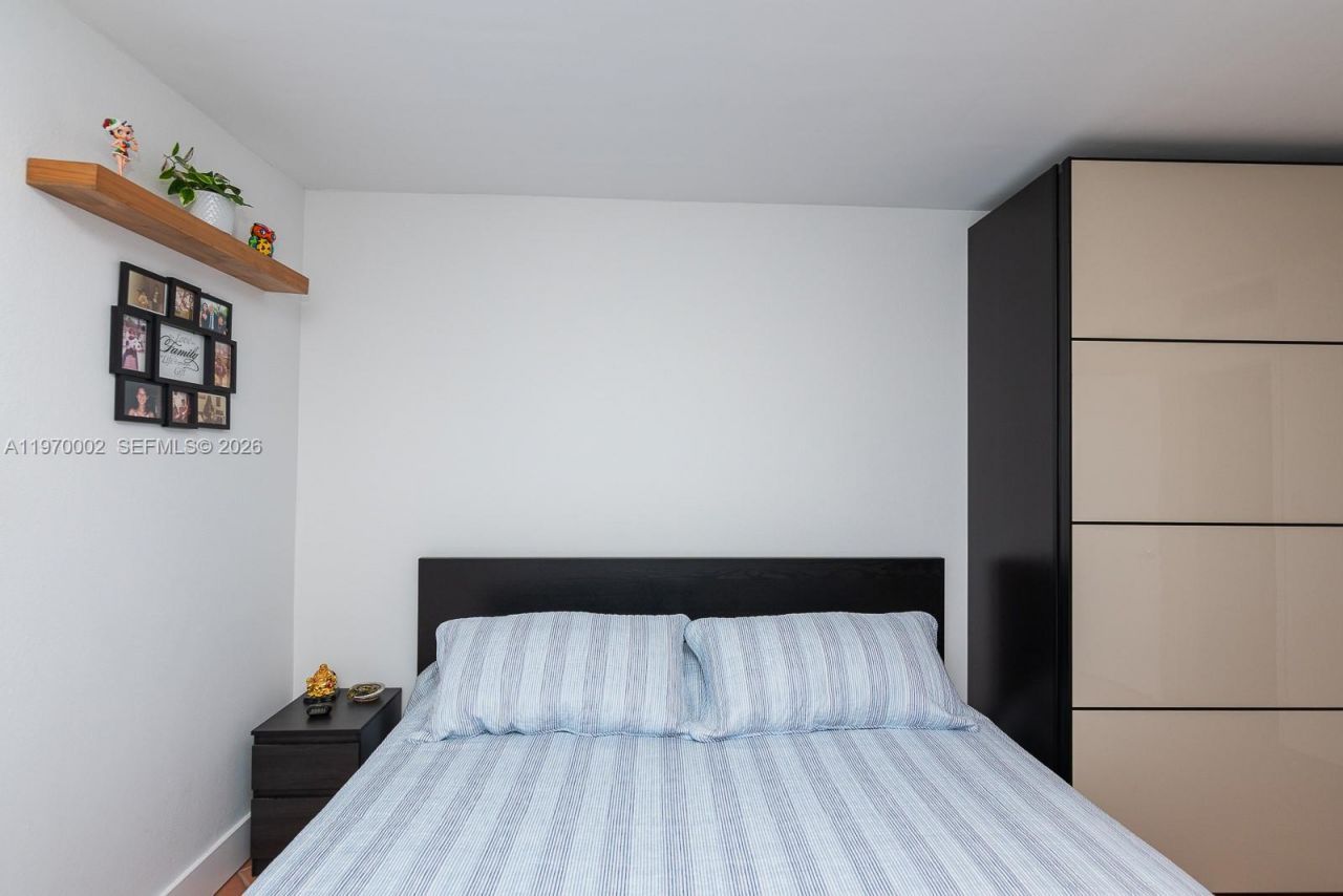 1020 Meridian Ave, Unit 314, Miami Beach, FL 33139 Photo