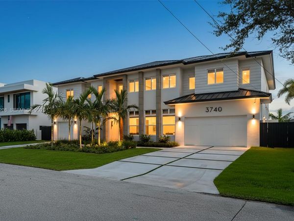 3740 NE 29th Ave , Lighthouse Point, FL 33064