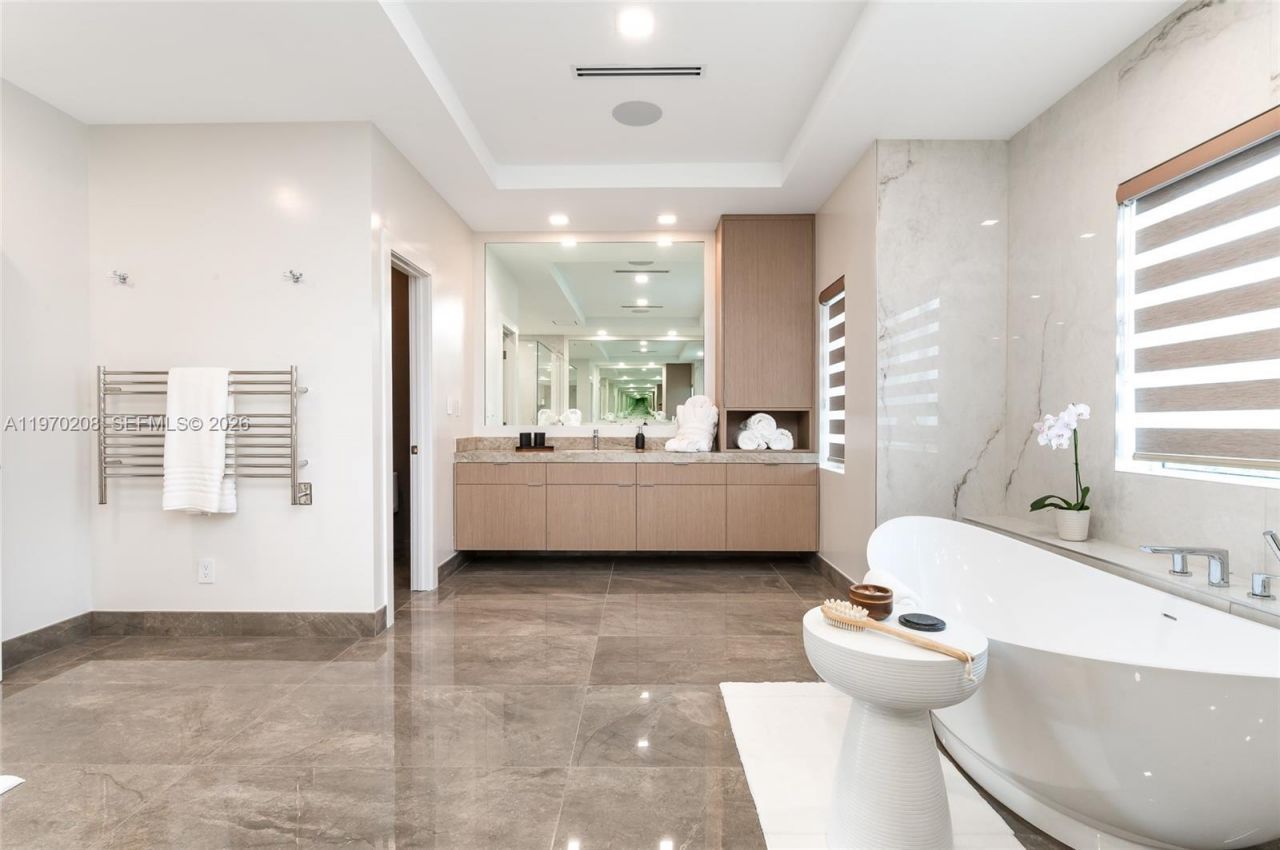 3740 NE 29th Ave , Lighthouse Point, FL 33064 Photo