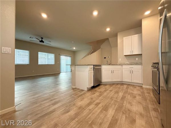 4640 Flower Moon Avenue , Unit 102, North Las Vegas, NV 89084