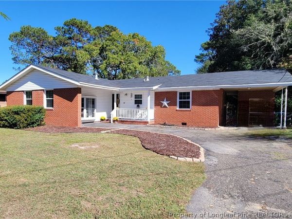 1911 Wendover Drive, Fayetteville, NC 28304