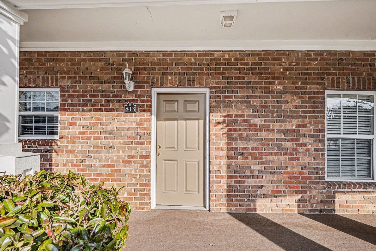 5801 Oyster Catcher Dr.  Photo 4