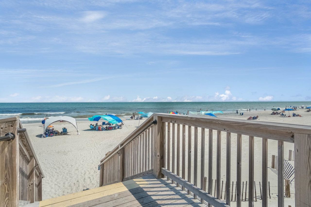 5801 Oyster Catcher Dr.  Photo 41