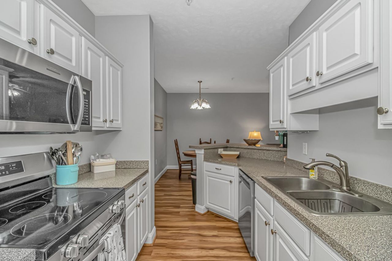 766 Algonquin Dr.  Photo 26