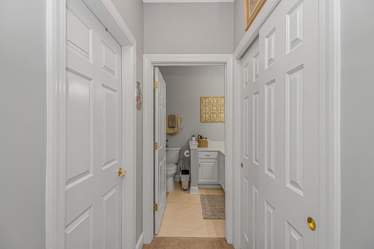 766 Algonquin Dr.  Photo 27