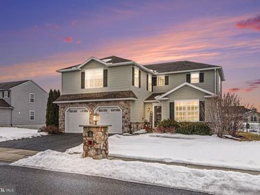 311 SLEEPY HOLLOW DRIVE, MECHANICSBURG, PA 17055