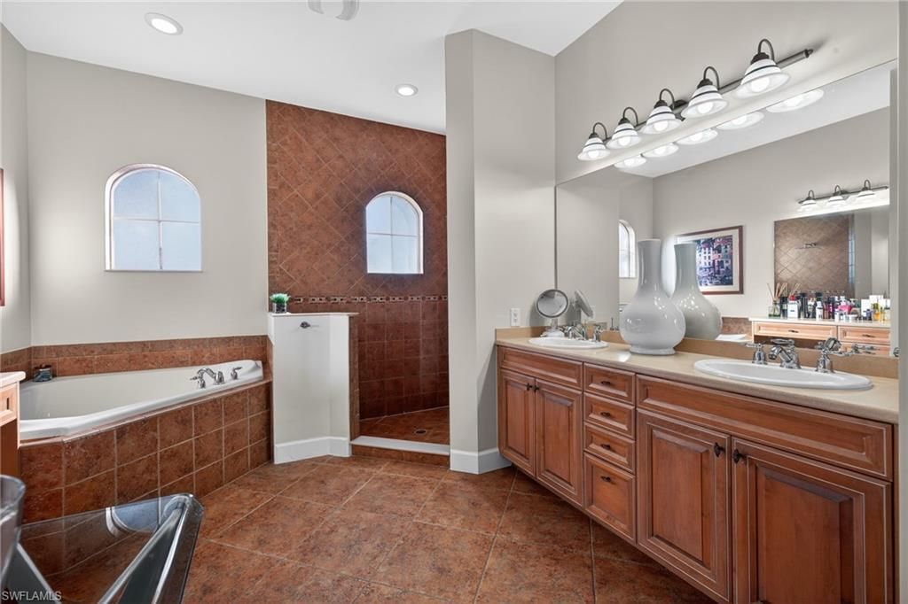 12095 Wicklow Ln, Naples, FL 34120 Photo