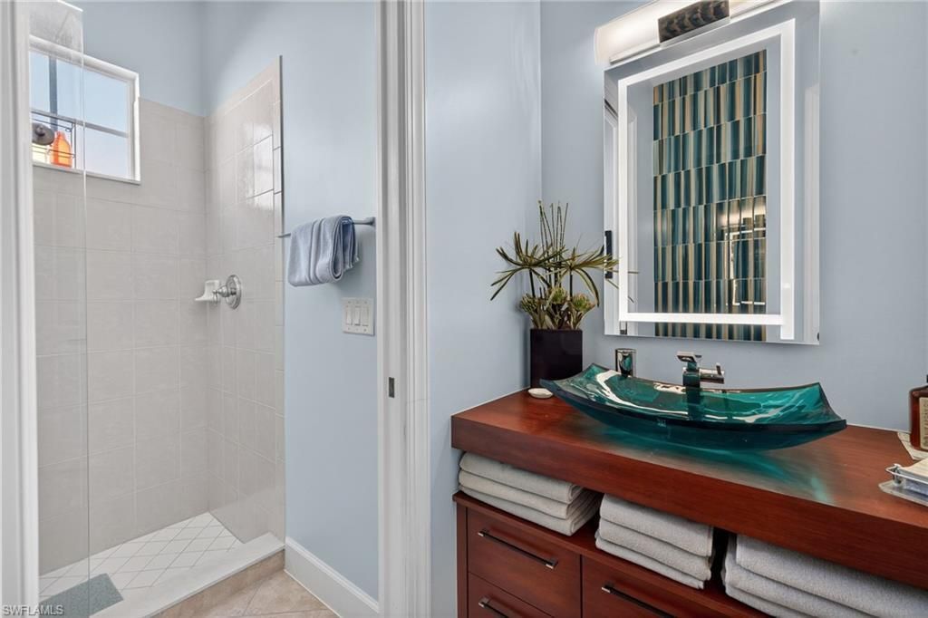 12095 Wicklow Ln, Naples, FL 34120 Photo